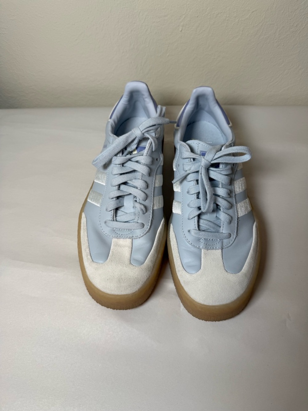 Adidas Sambae W in the "Halo Blue/Off‎ White/Blue Spark Metallic - Picture 2 of 8